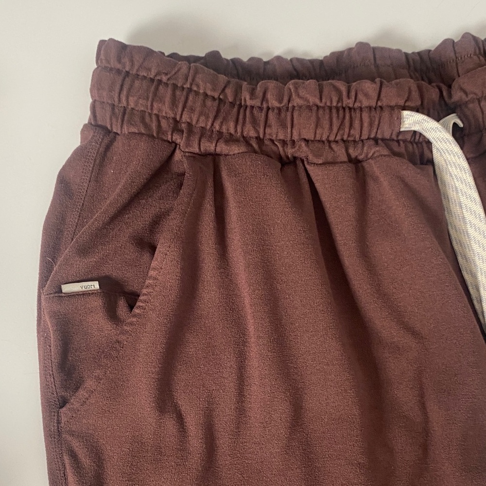 VUORI Men’s Brown Jogger Pants